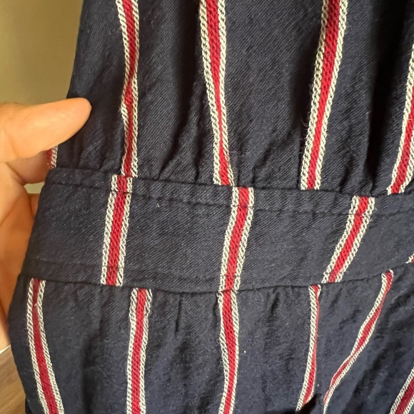 Universal thread romper size medium red, white and blue - Picture 7 of 12
